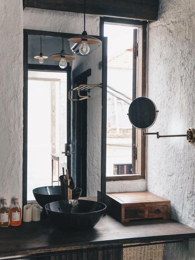 Secret Cottage Boutique Hotel Хошимин Экстерьер фото