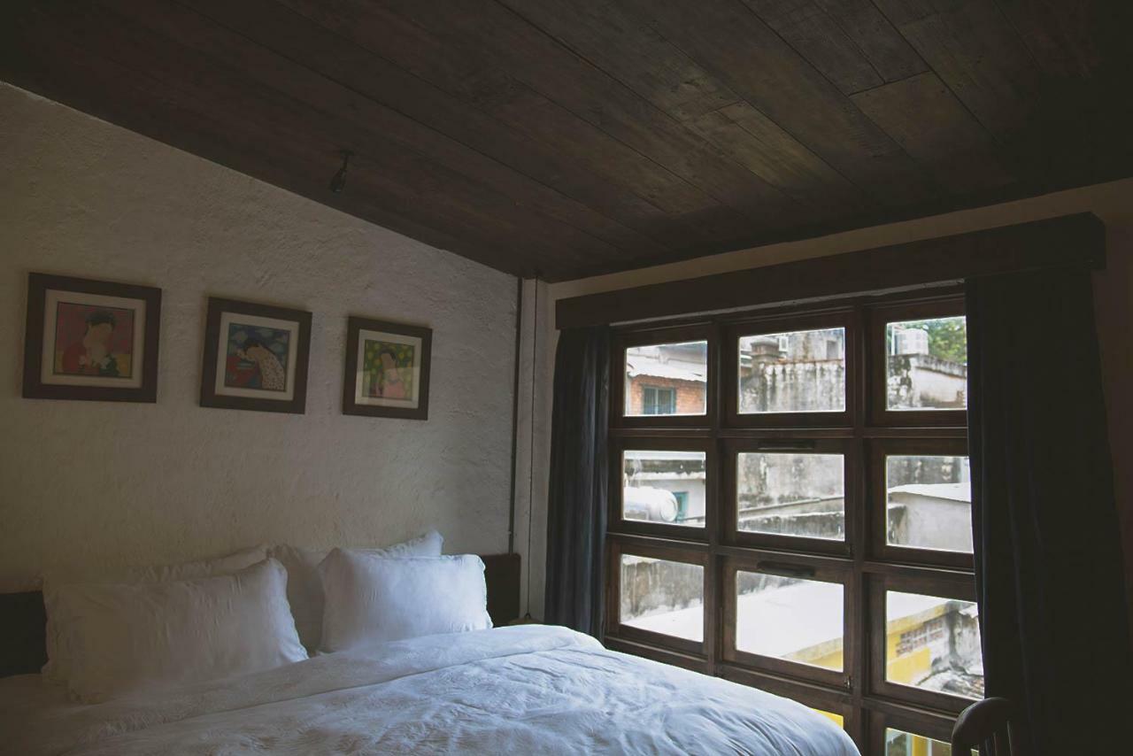 Secret Cottage Boutique Hotel Хошимин Экстерьер фото